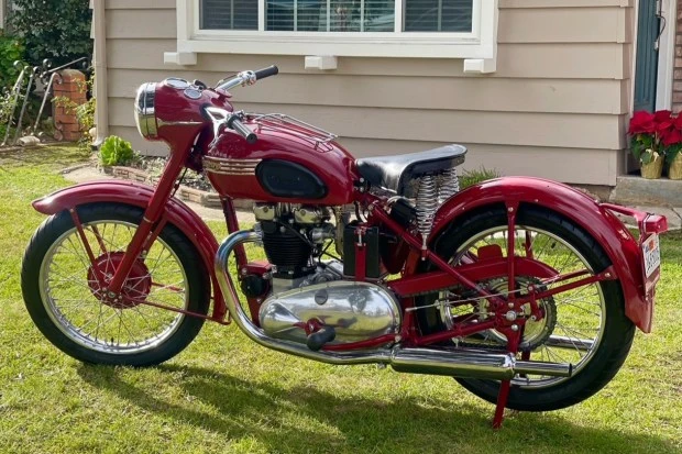 1951 Triumph - Image 2 of 6