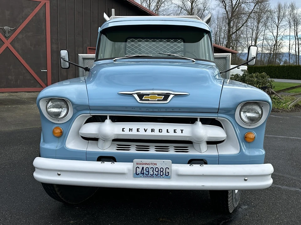 1955 Chevrolet Task Force - Image 26 of 31