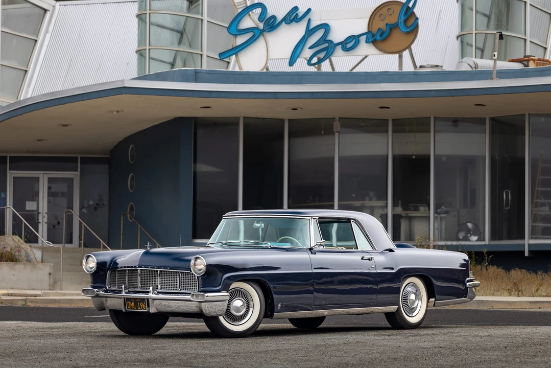 1956 Lincoln Continental Mark II - Image 4 of 31