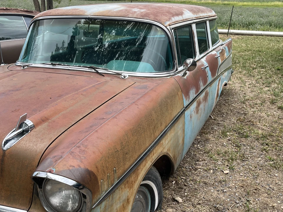 1957 Chevrolet Tri-Five Bel Air Sedan & Wagon - Image 9 of 31