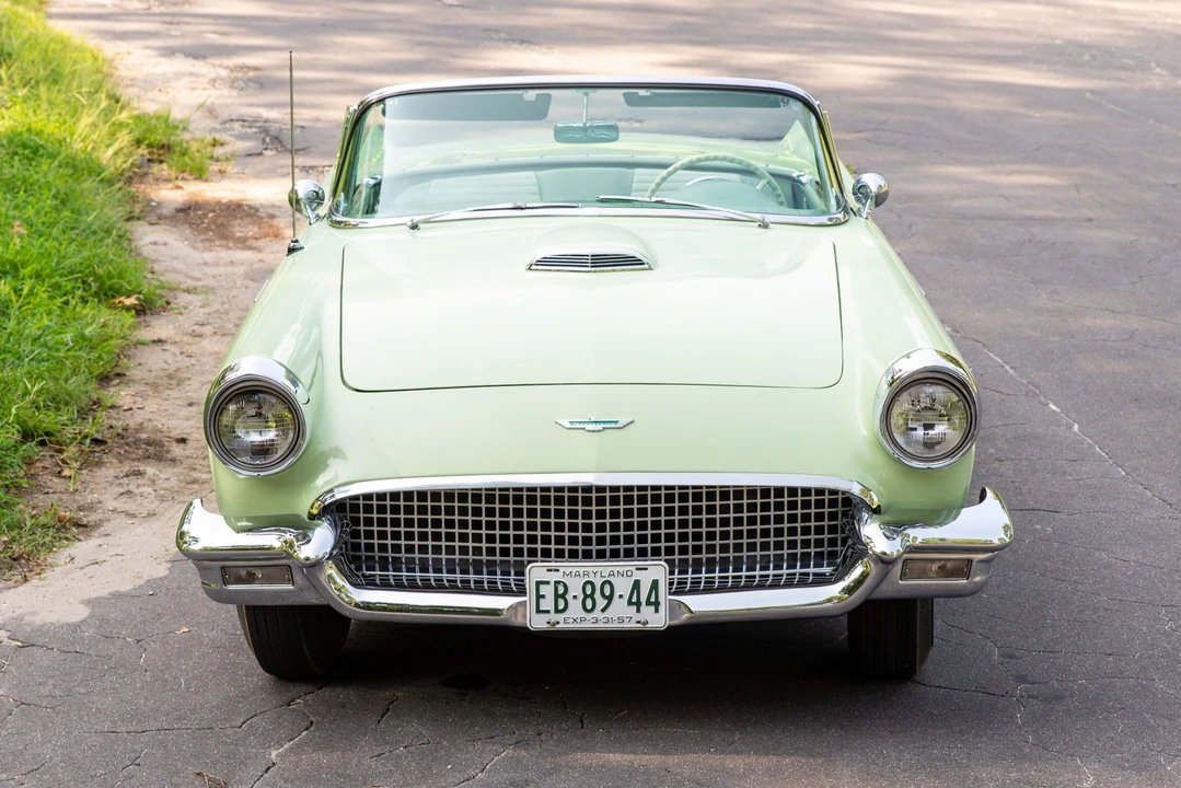 1957 Ford Thunderbird 1st Gen - Image 16 of 31