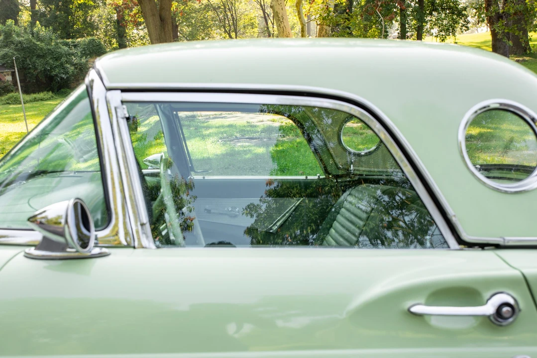 1957 Ford Thunderbird 1st Gen - Image 31 of 31