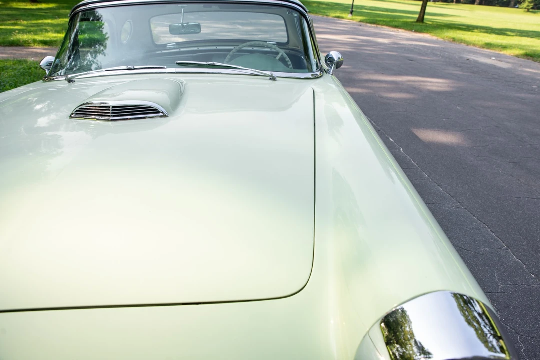 1957 Ford Thunderbird 1st Gen - Image 25 of 31