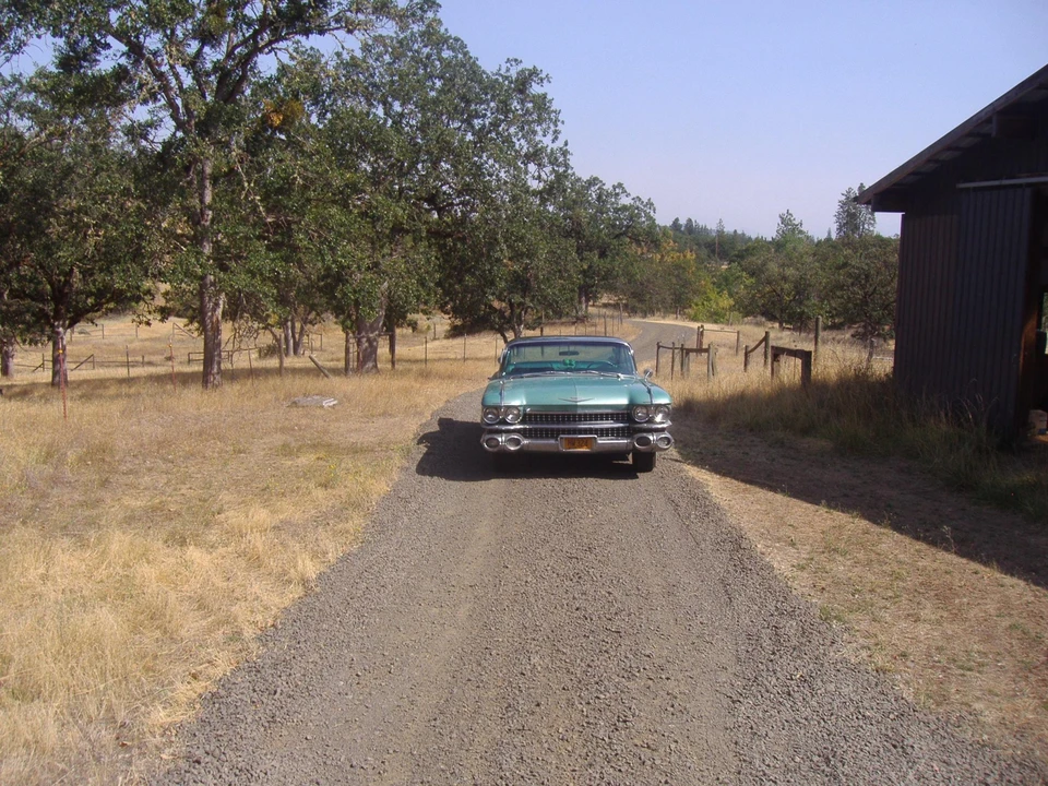 1959 Cadillac DeVille 1st Gen - Image 17 of 31