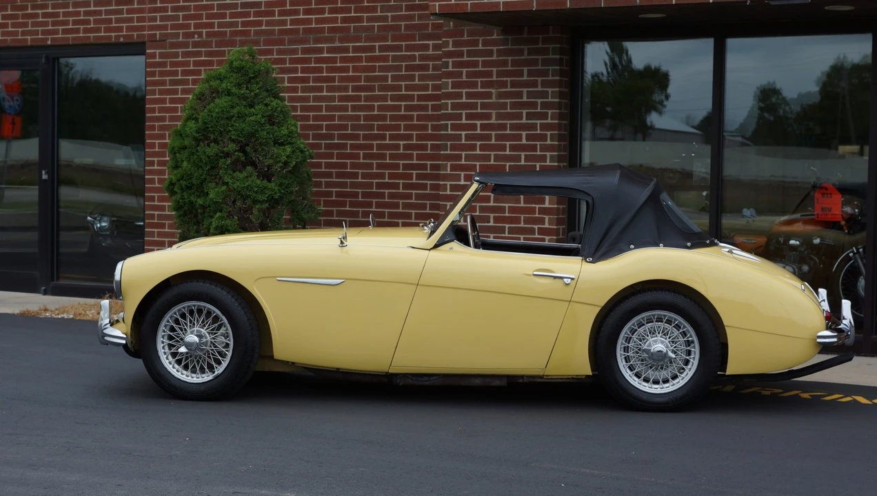 1960 Austin-Healey 3000 Mark I - Image 31 of 31