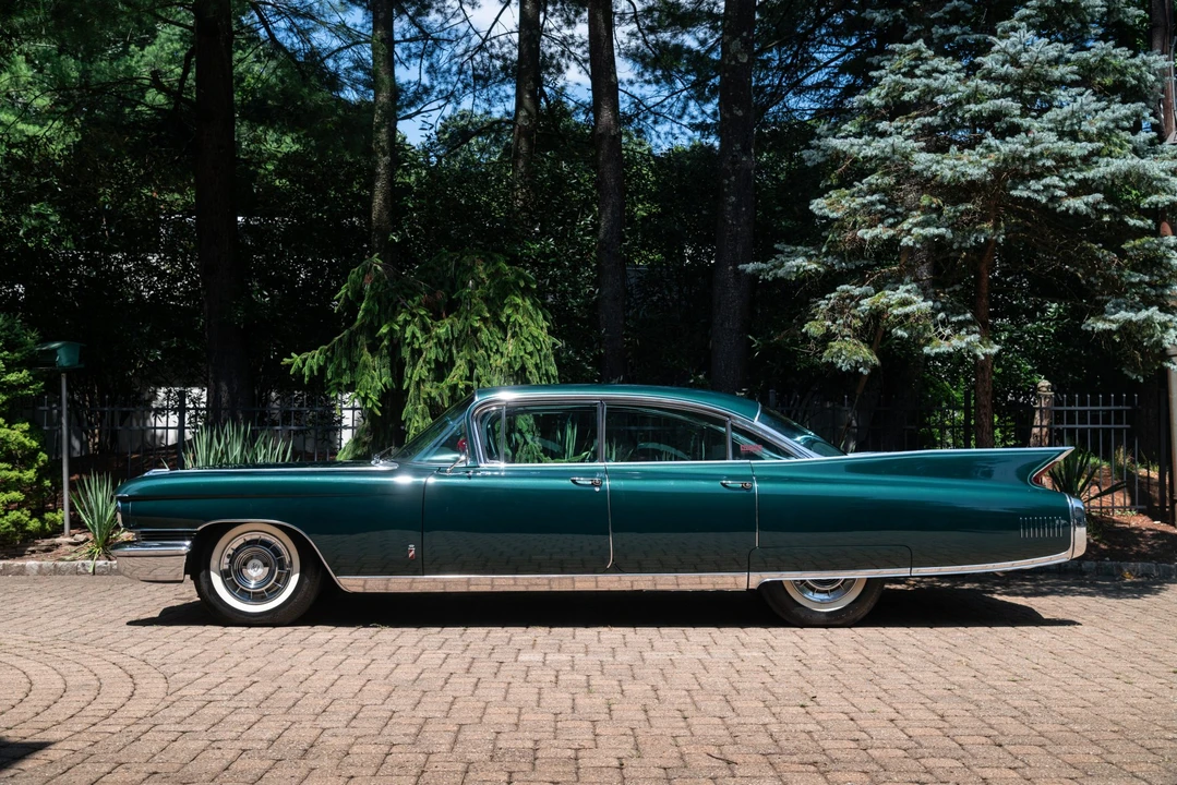 1960 Cadillac Sixty Special - Image 12 of 31