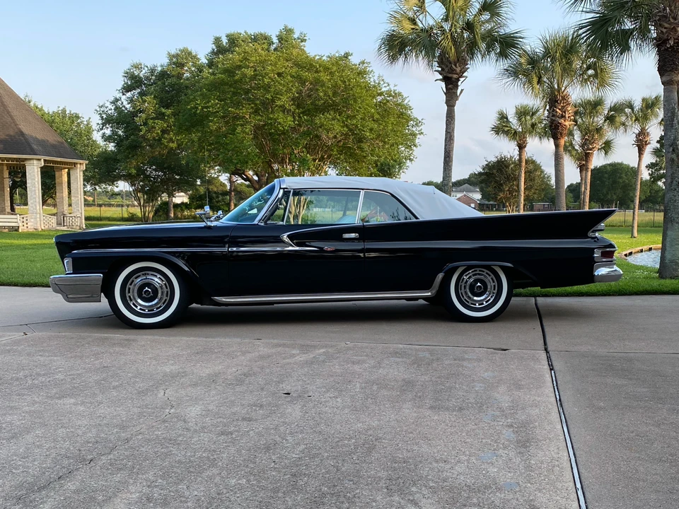 1961 Chrysler Newport - Image 23 of 31