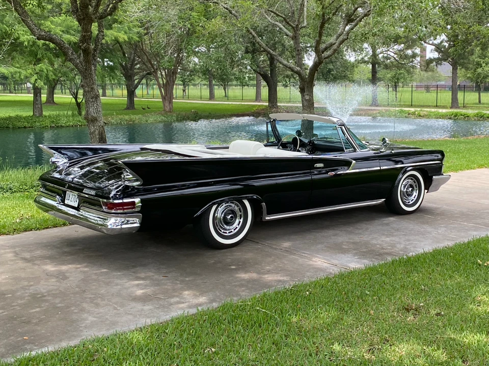1961 Chrysler Newport - Image 9 of 31