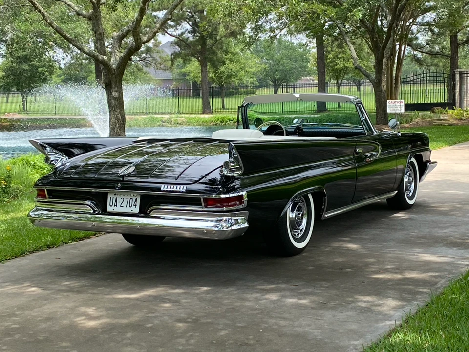 1961 Chrysler Newport - Image 12 of 31