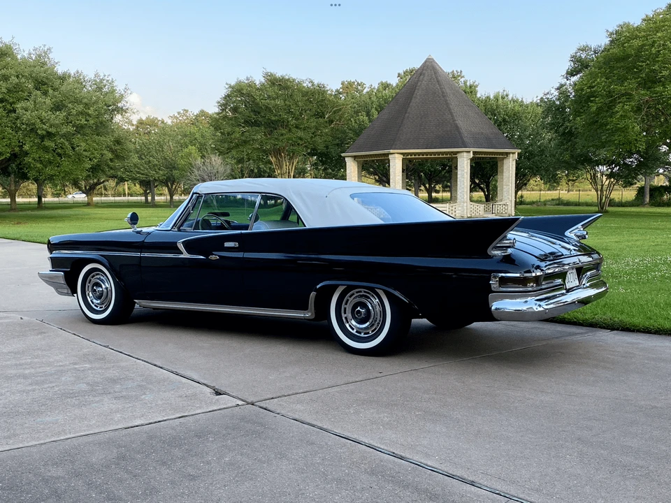 1961 Chrysler Newport - Image 18 of 31