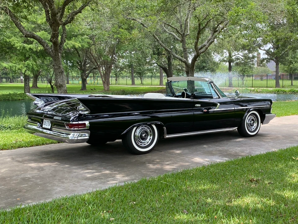 1961 Chrysler Newport - Image 10 of 31