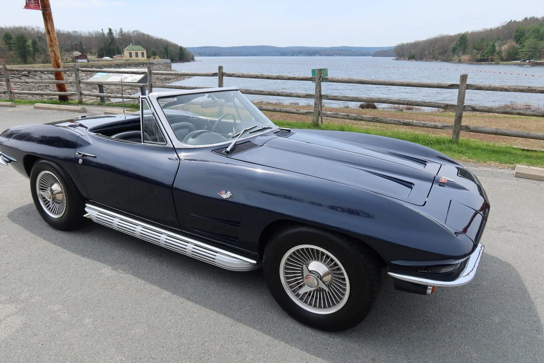 1964 Chevrolet Corvette C2 - Image 31 of 31