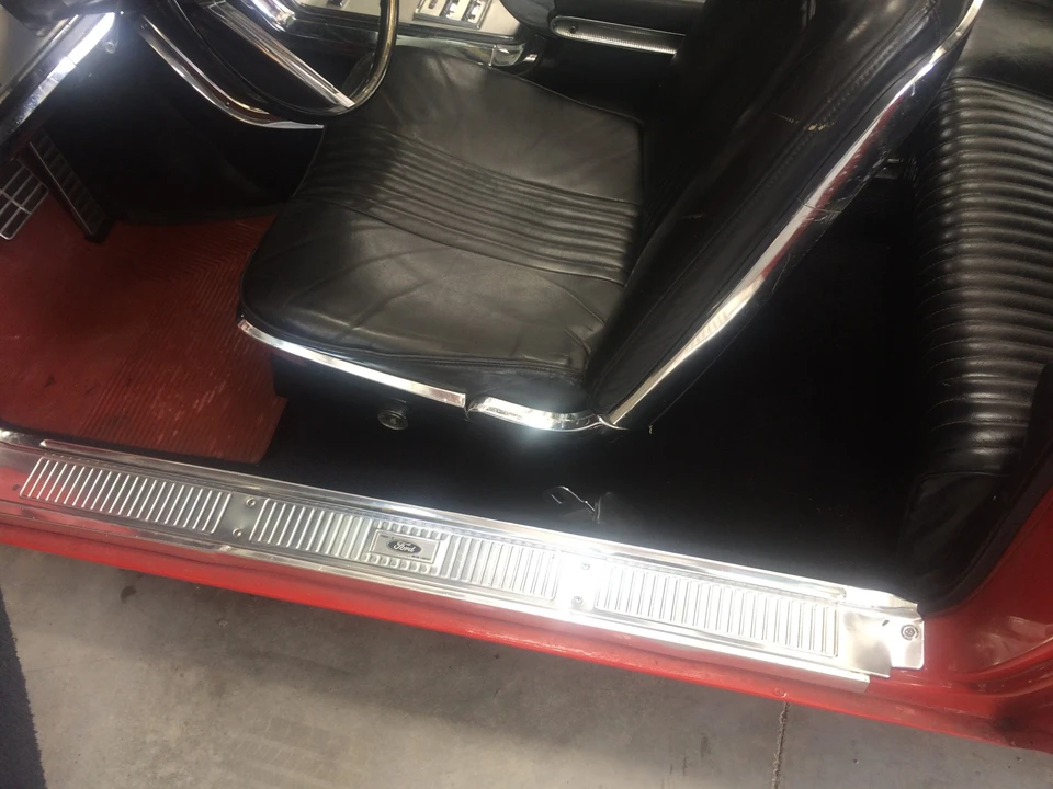 1964 Ford Thunderbird 4th Gen - Image 23 of 31