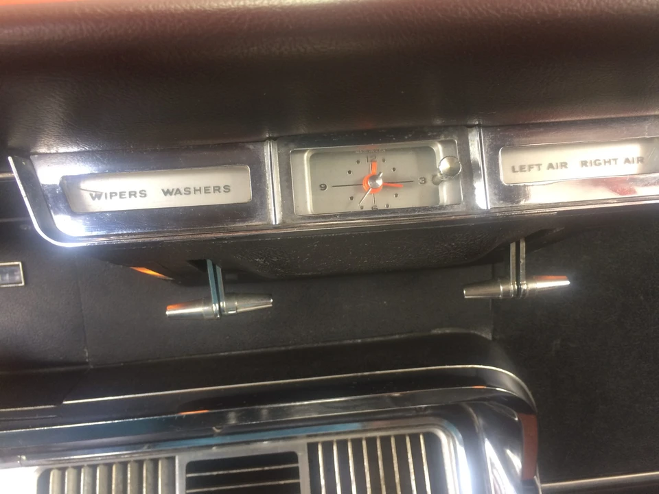 1964 Ford Thunderbird 4th Gen - Image 25 of 31