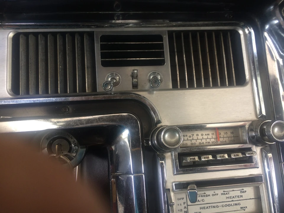 1964 Ford Thunderbird 4th Gen - Image 26 of 31