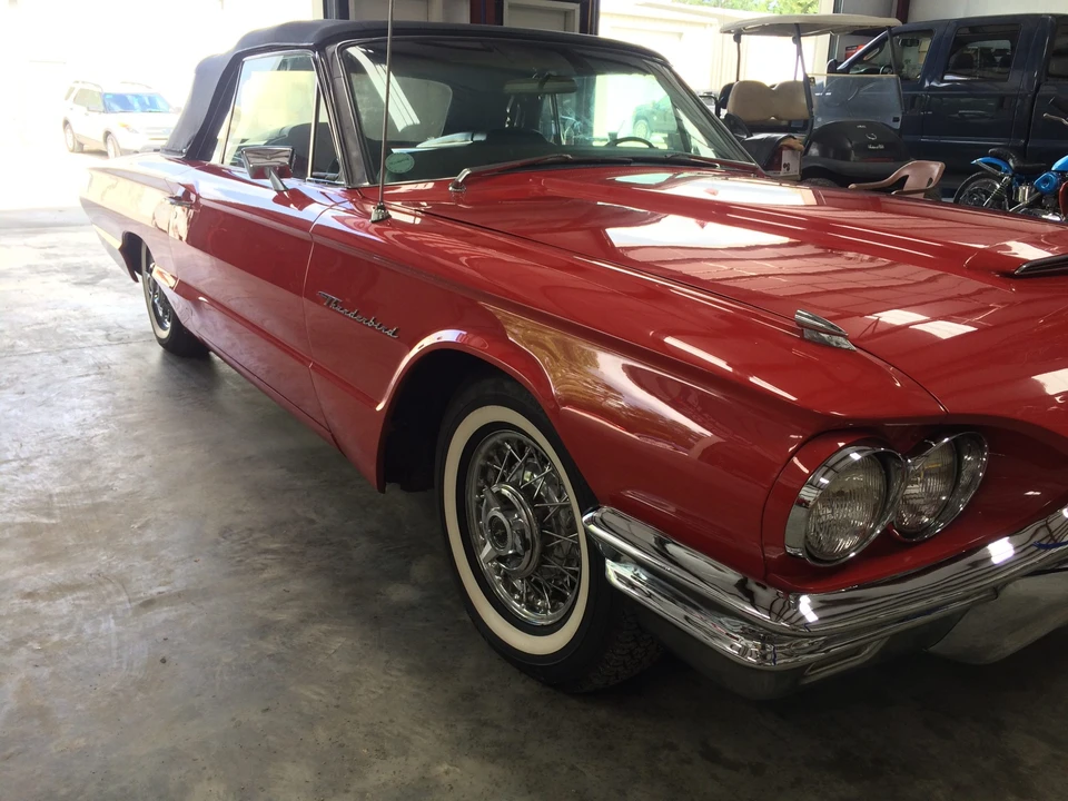 1964 Ford Thunderbird 4th Gen - Image 11 of 31