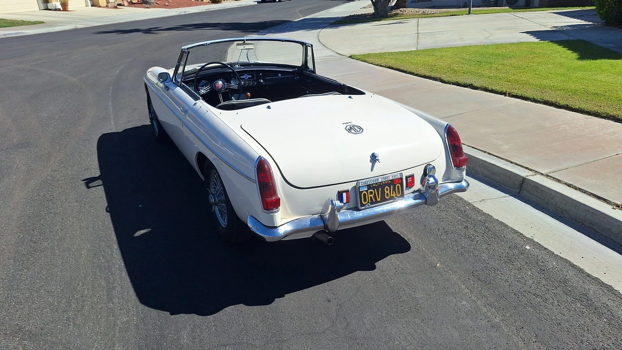 1964 MG MGB Roadster - Image 28 of 31