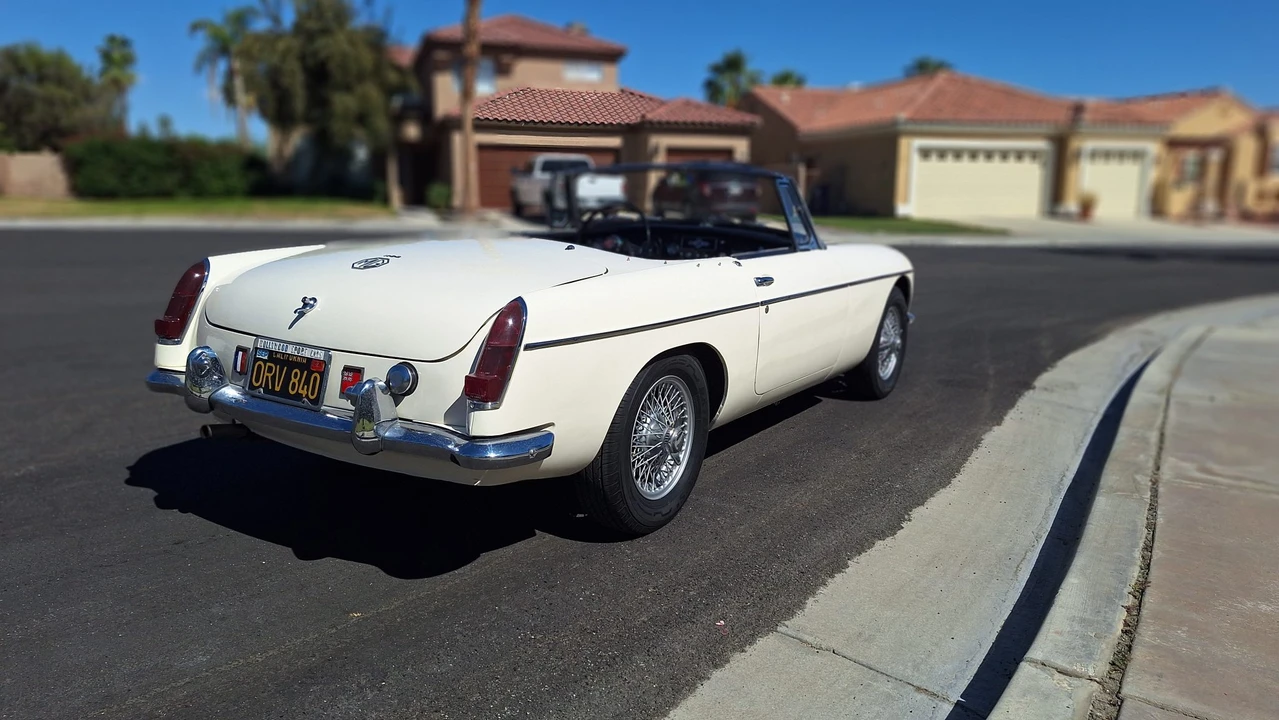 1964 MG MGB Roadster - Image 24 of 31