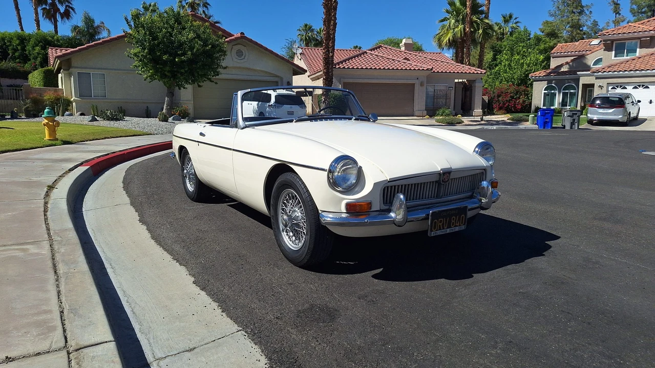 1964 MG MGB Roadster - Image 13 of 31