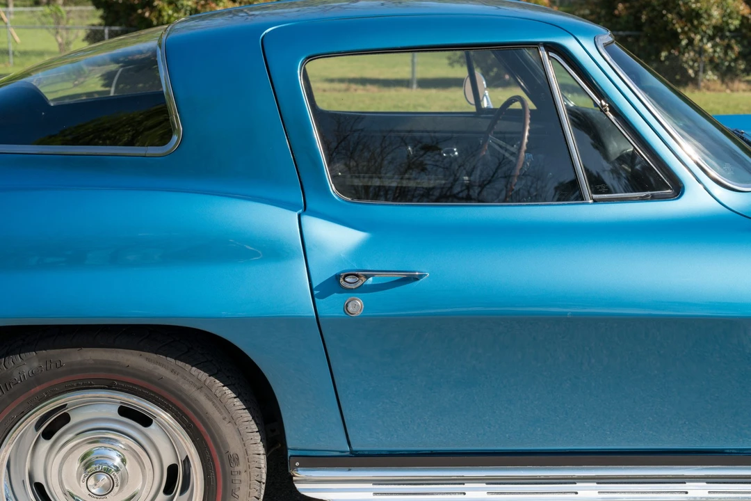 1967 Chevrolet Corvette C2 - Image 19 of 31