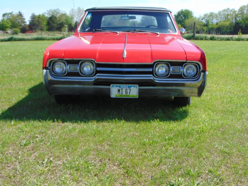 1967 Oldsmobile Cutlass Supreme - Image 3 of 31