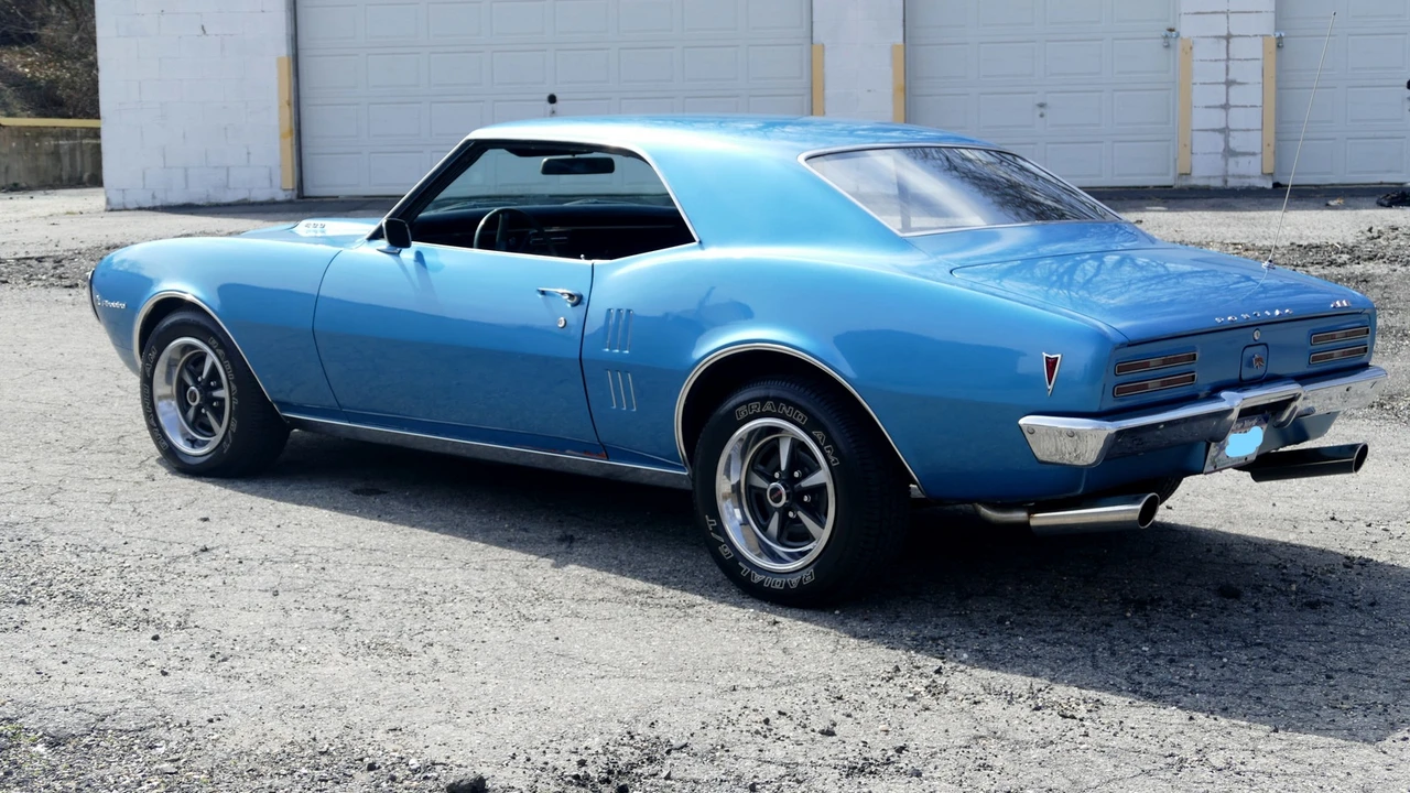 1968 Pontiac Firebird 1st Gen - Image 10 of 31