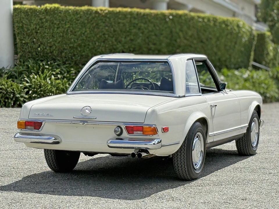 1970 Mercedes-Benz W113 SL-Class - Image 25 of 31