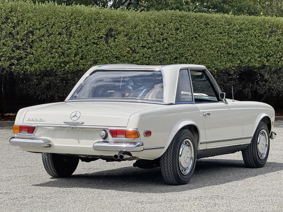 1970 Mercedes-Benz W113 SL-Class - Image 24 of 31