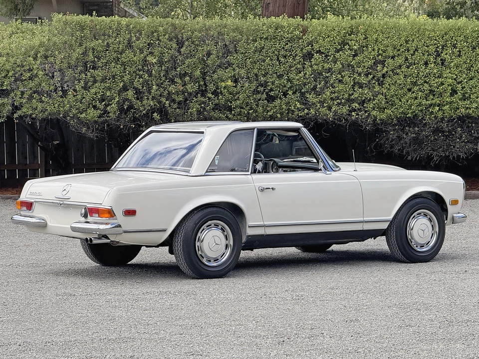 1970 Mercedes-Benz W113 SL-Class - Image 23 of 31