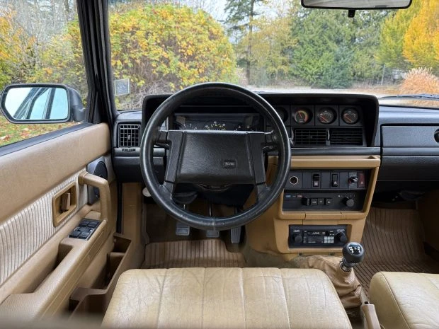 1983 Volvo 245 - Image 5 of 7