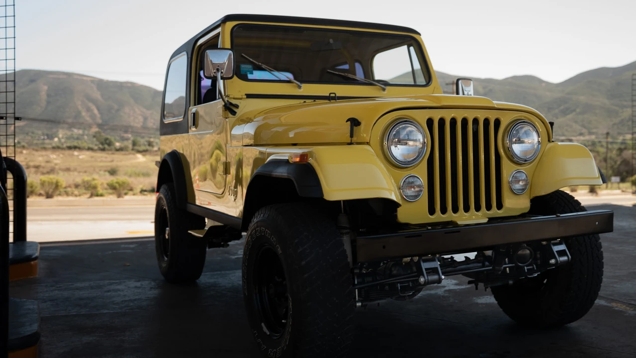 1984 Jeep CJ7 - Image 3 of 31