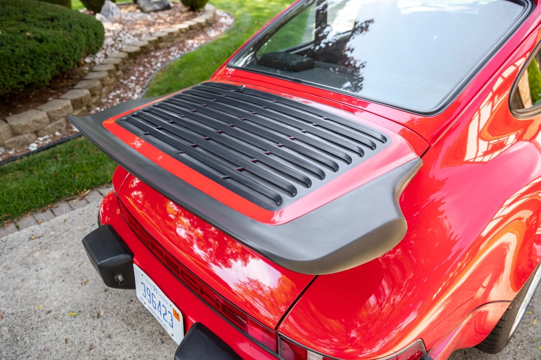 1984 Porsche 911 Carrera 3.2 - Image 26 of 31