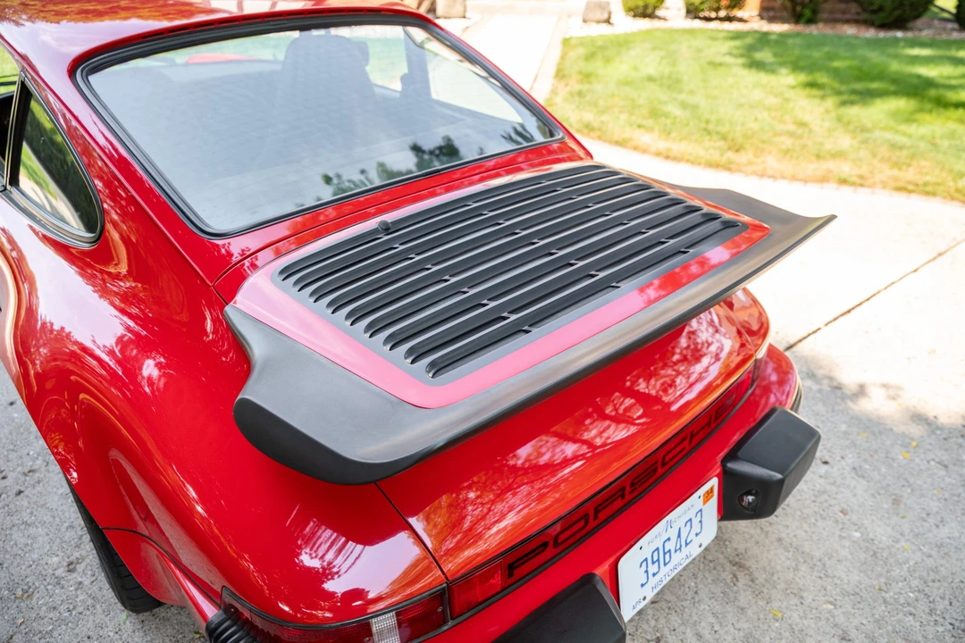 1984 Porsche 911 Carrera 3.2 - Image 21 of 31