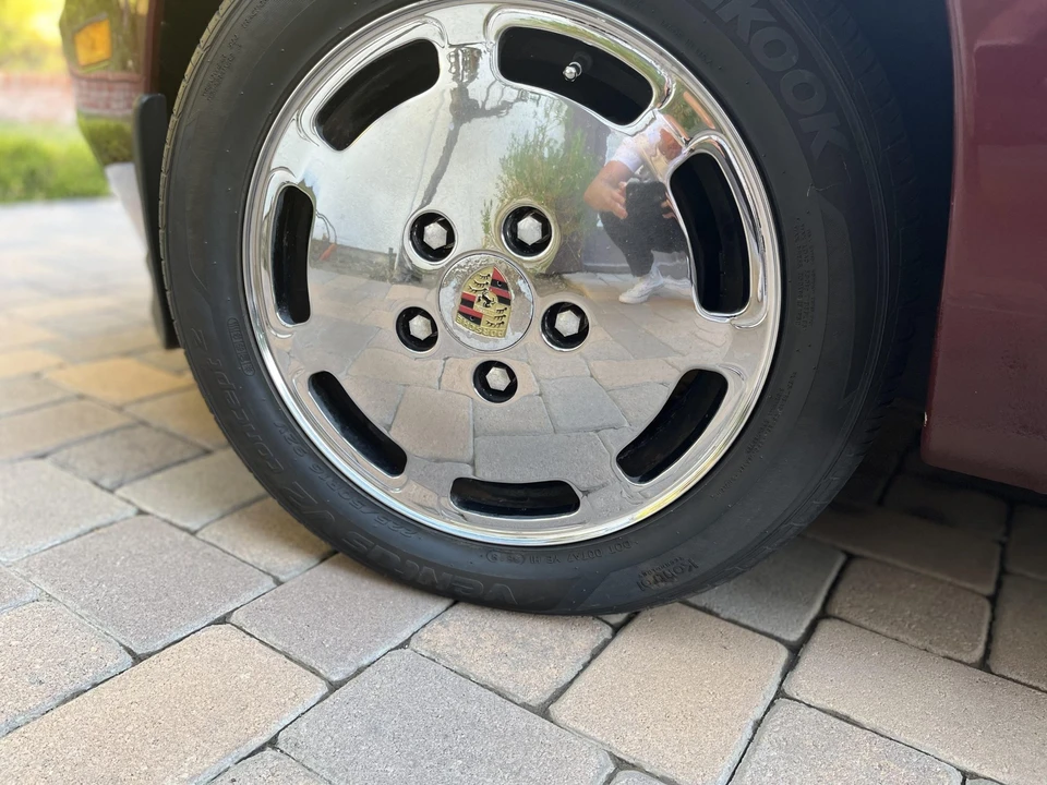 1984 Porsche 928 S - Image 25 of 31