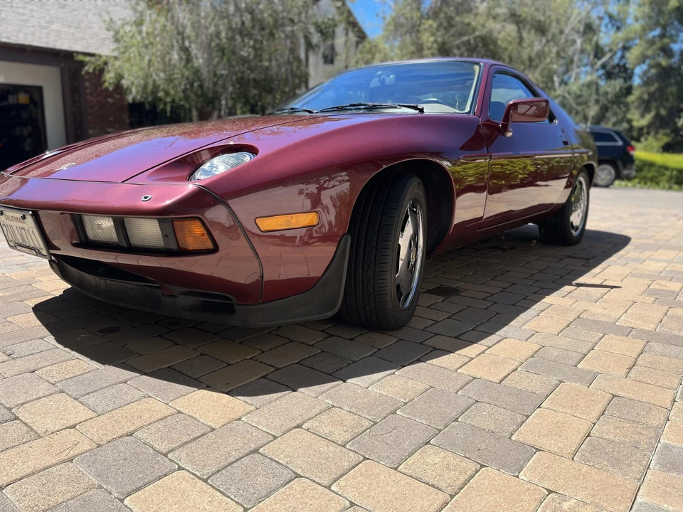 1984 Porsche 928 S - Image 3 of 31