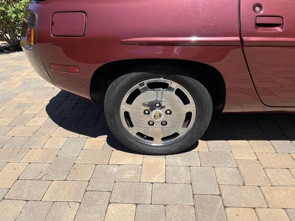 1984 Porsche 928 S - Image 28 of 31
