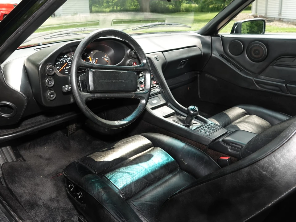 1985 Porsche 928 S - Image 24 of 31