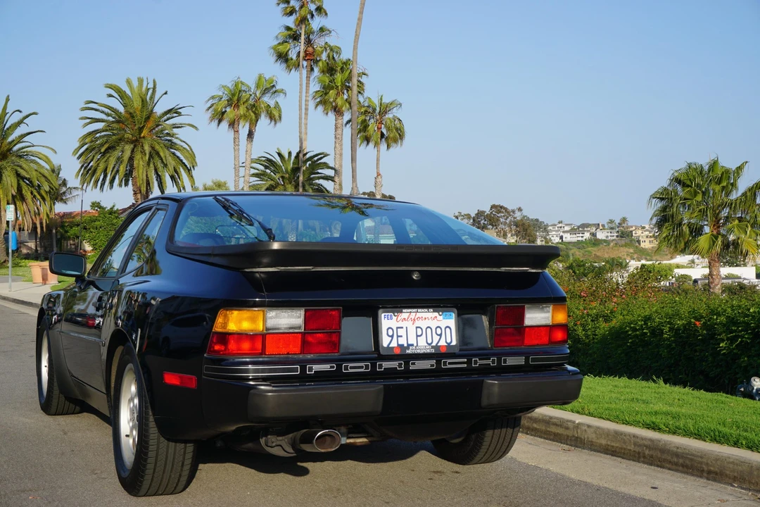 1985 Porsche 944 - Image 15 of 31