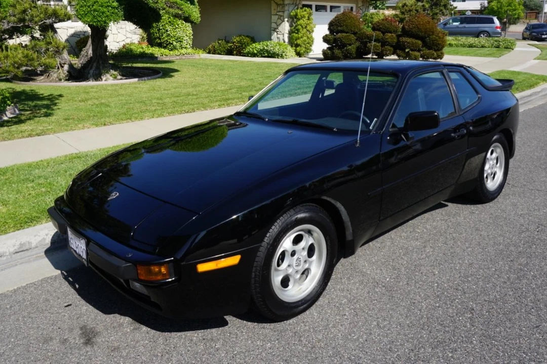 1985 Porsche 944 - Image 7 of 31