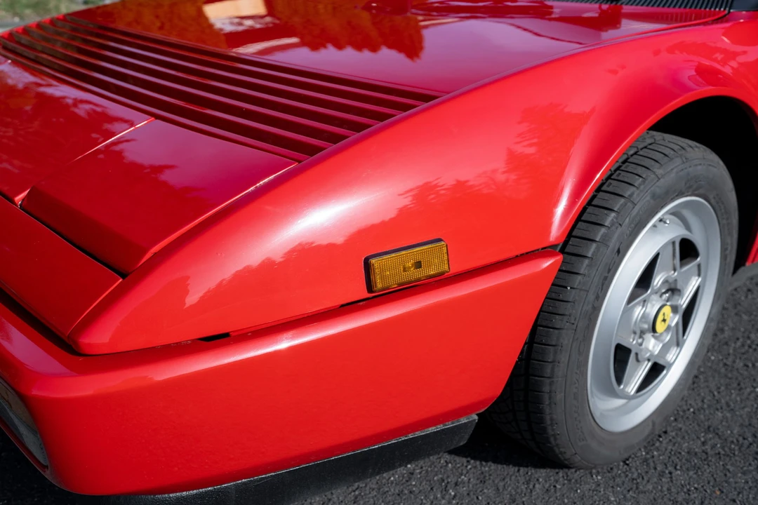 1986 Ferrari Mondial 3.2 - Image 29 of 31