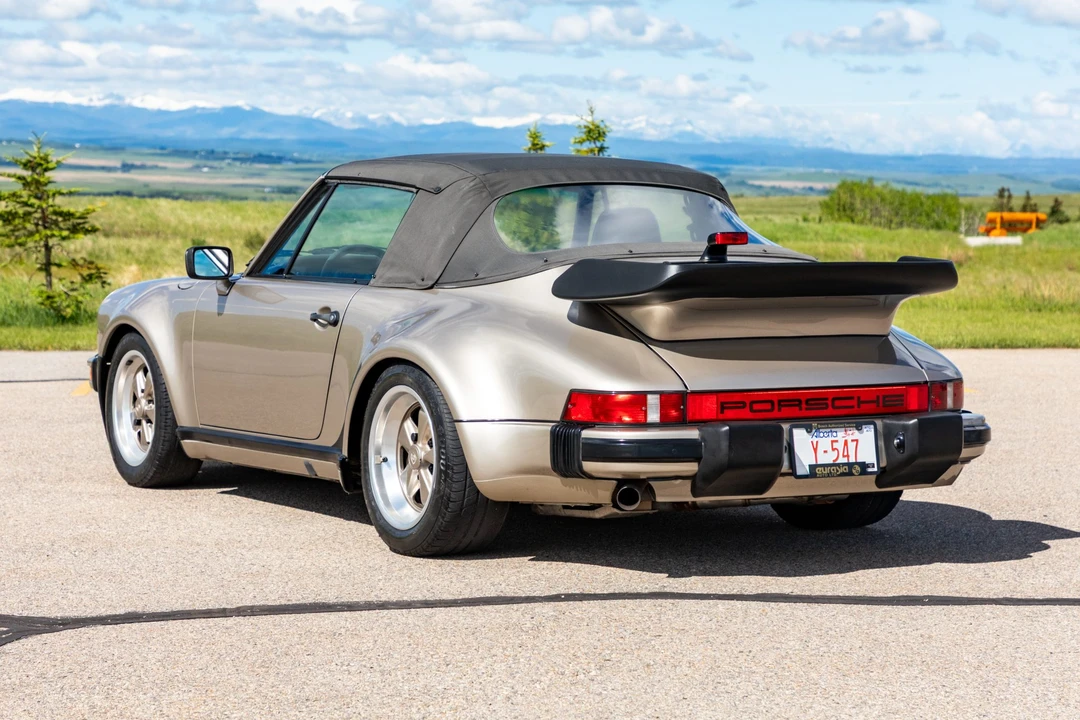1986 Porsche 911 Carrera 3.2 - Image 15 of 31