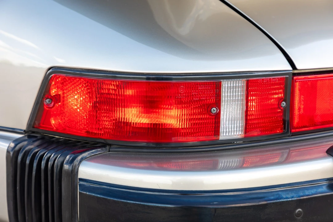 1986 Porsche 911 Carrera 3.2 - Image 22 of 31