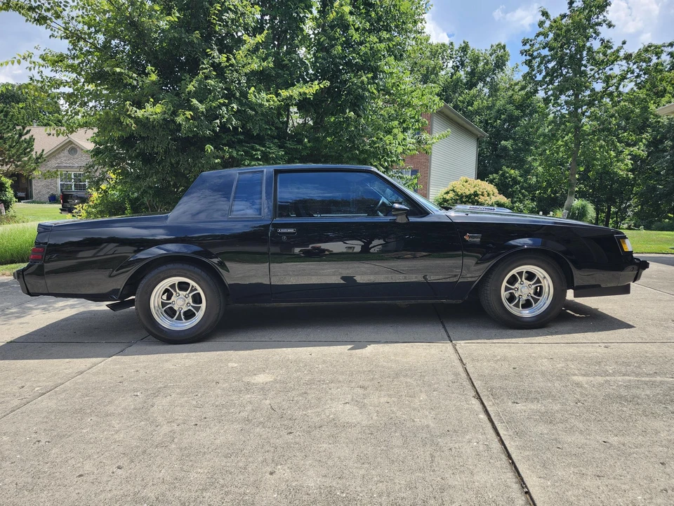 1987 Buick Grand National - Image 2 of 31