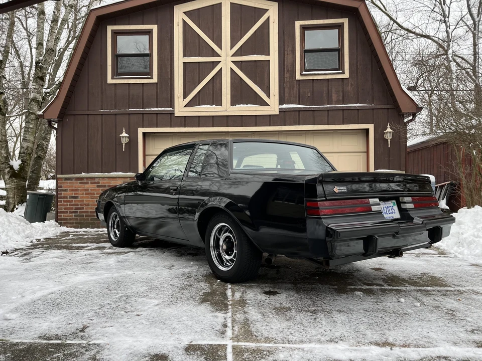 1987 Buick Grand National - Image 10 of 31