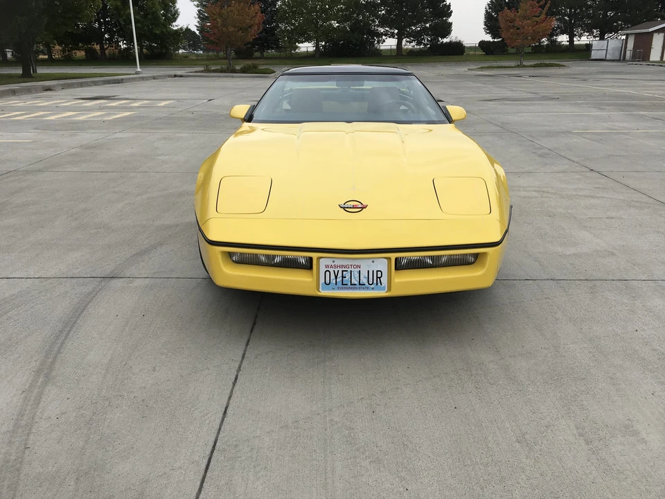 1987 Chevrolet Corvette C4 - Image 13 of 31
