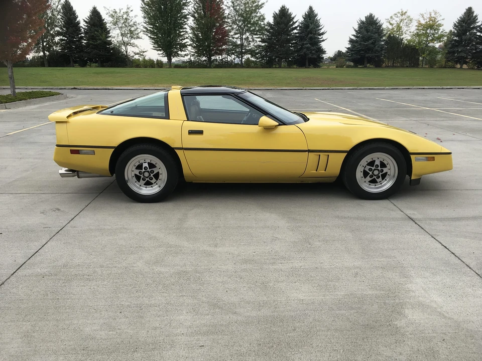 1987 Chevrolet Corvette C4 - Image 9 of 31