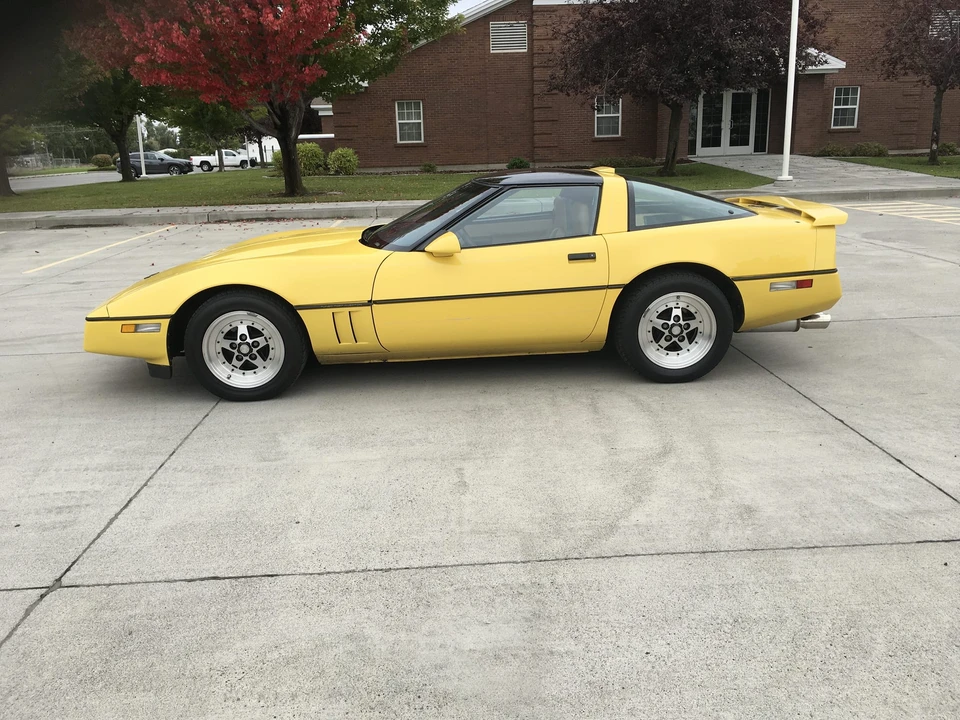 1987 Chevrolet Corvette C4 - Image 3 of 31