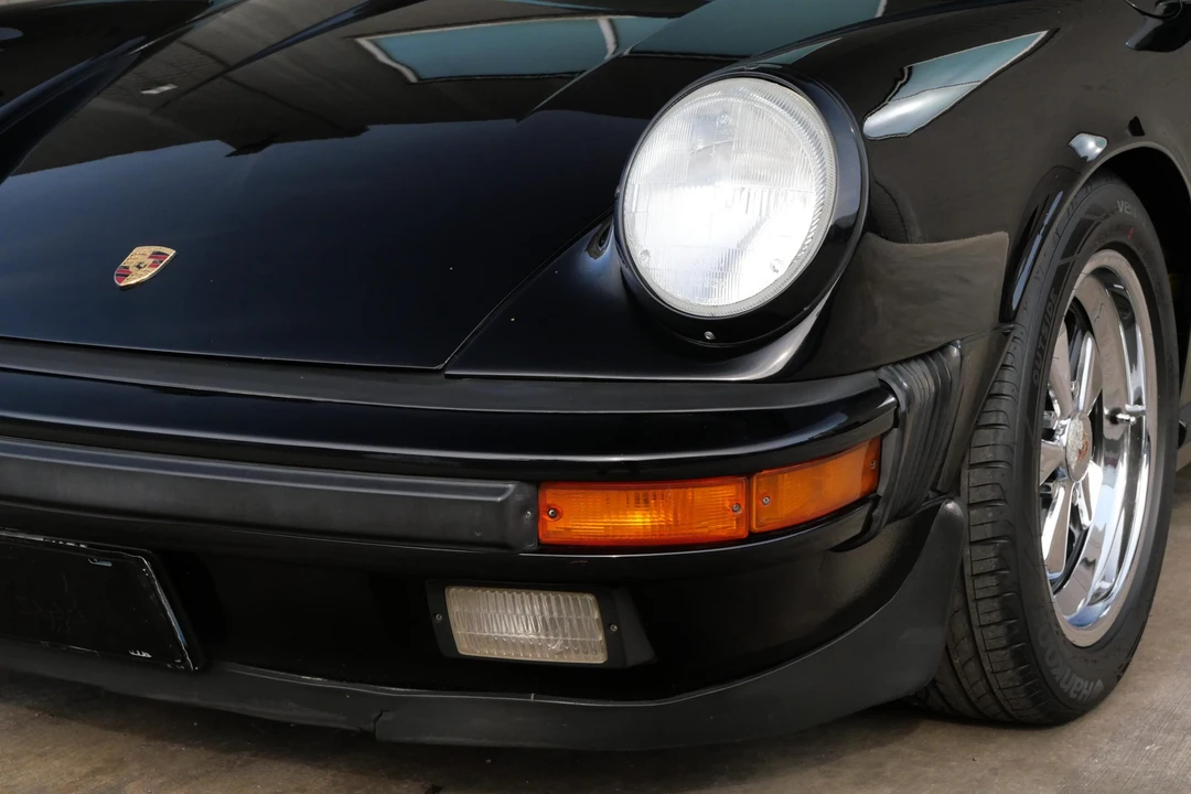 1987 Porsche 911 Carrera 3.2 - Image 25 of 31