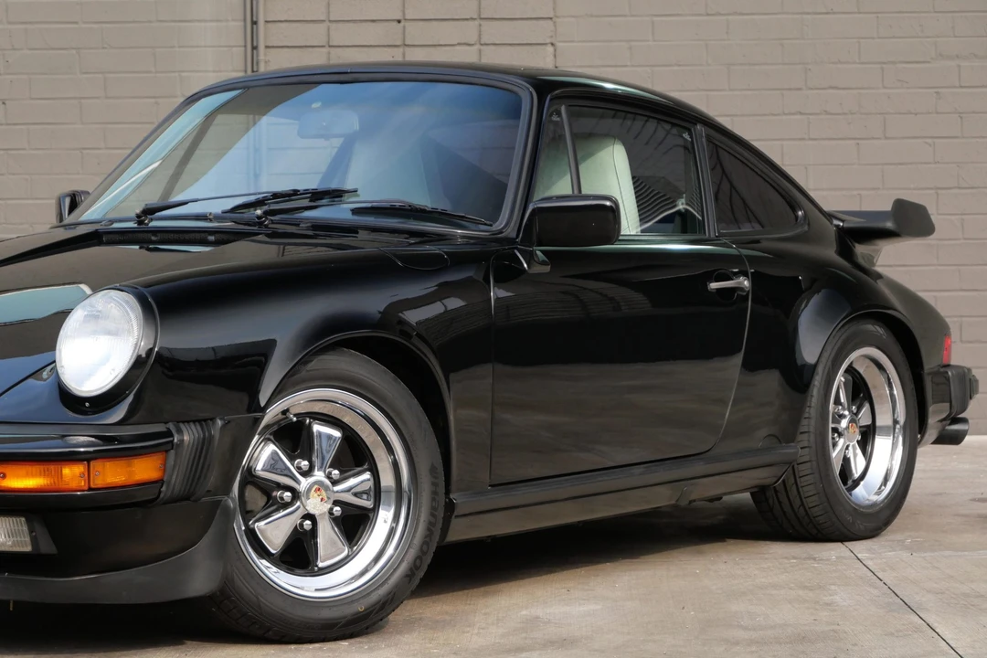 1987 Porsche 911 Carrera 3.2 - Image 18 of 31