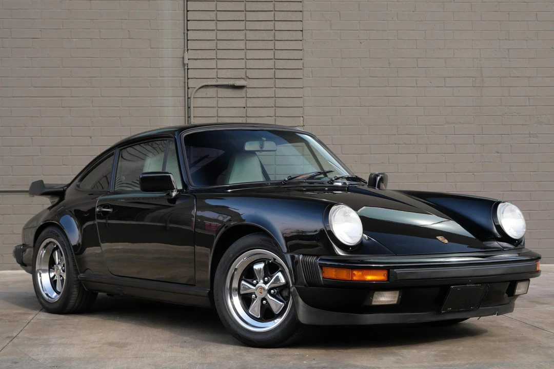 1987 Porsche 911 Carrera 3.2 - Image 3 of 31